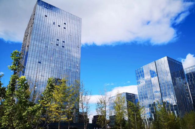 以實(shí)際行動(dòng)踐行綠色發(fā)展，助推生態(tài)文明建設(shè)